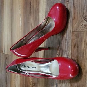 Madden Girl platform Heels size 10